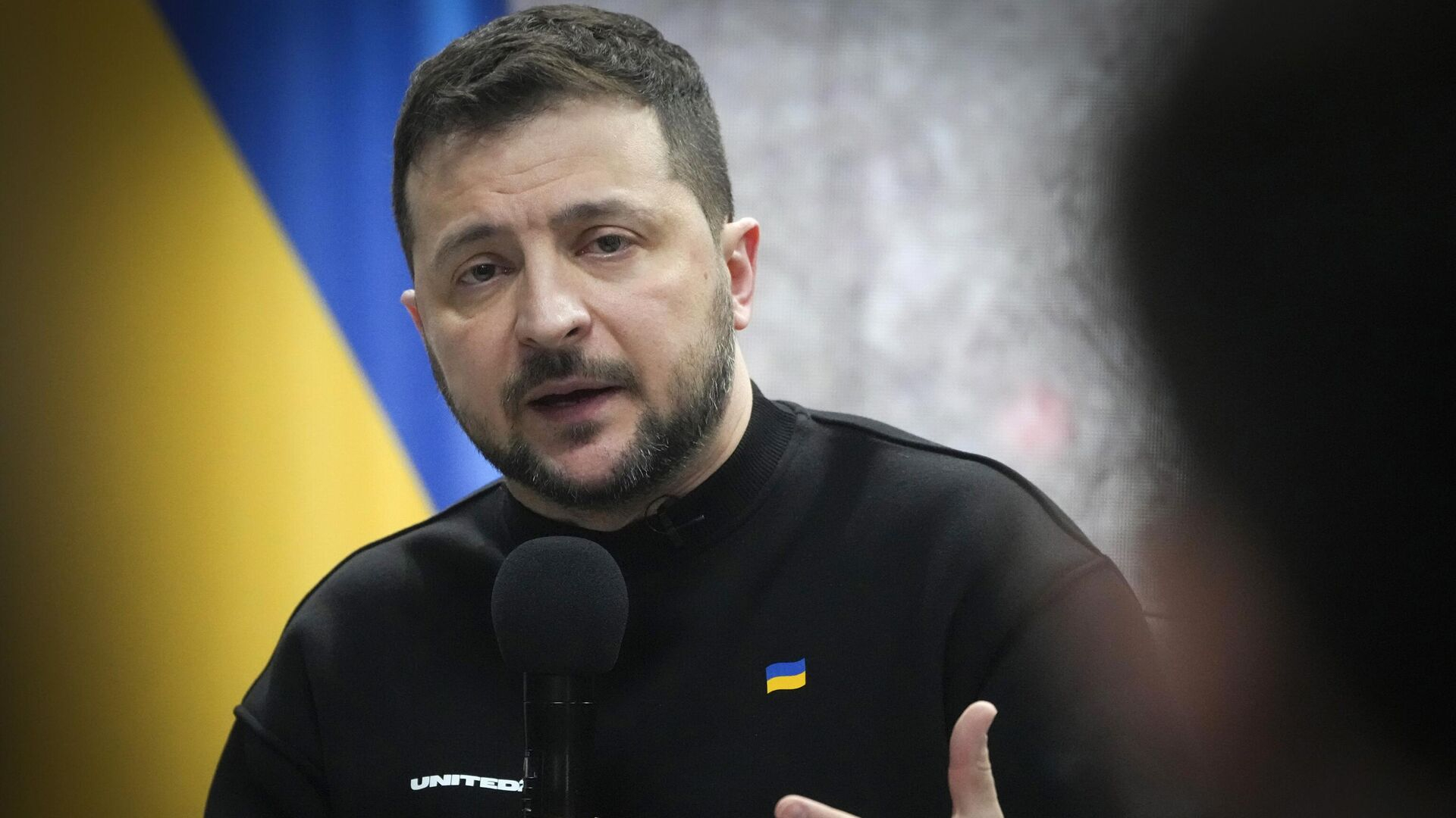Зеленский заявил о невозможности начать планируемое весеннее наступление