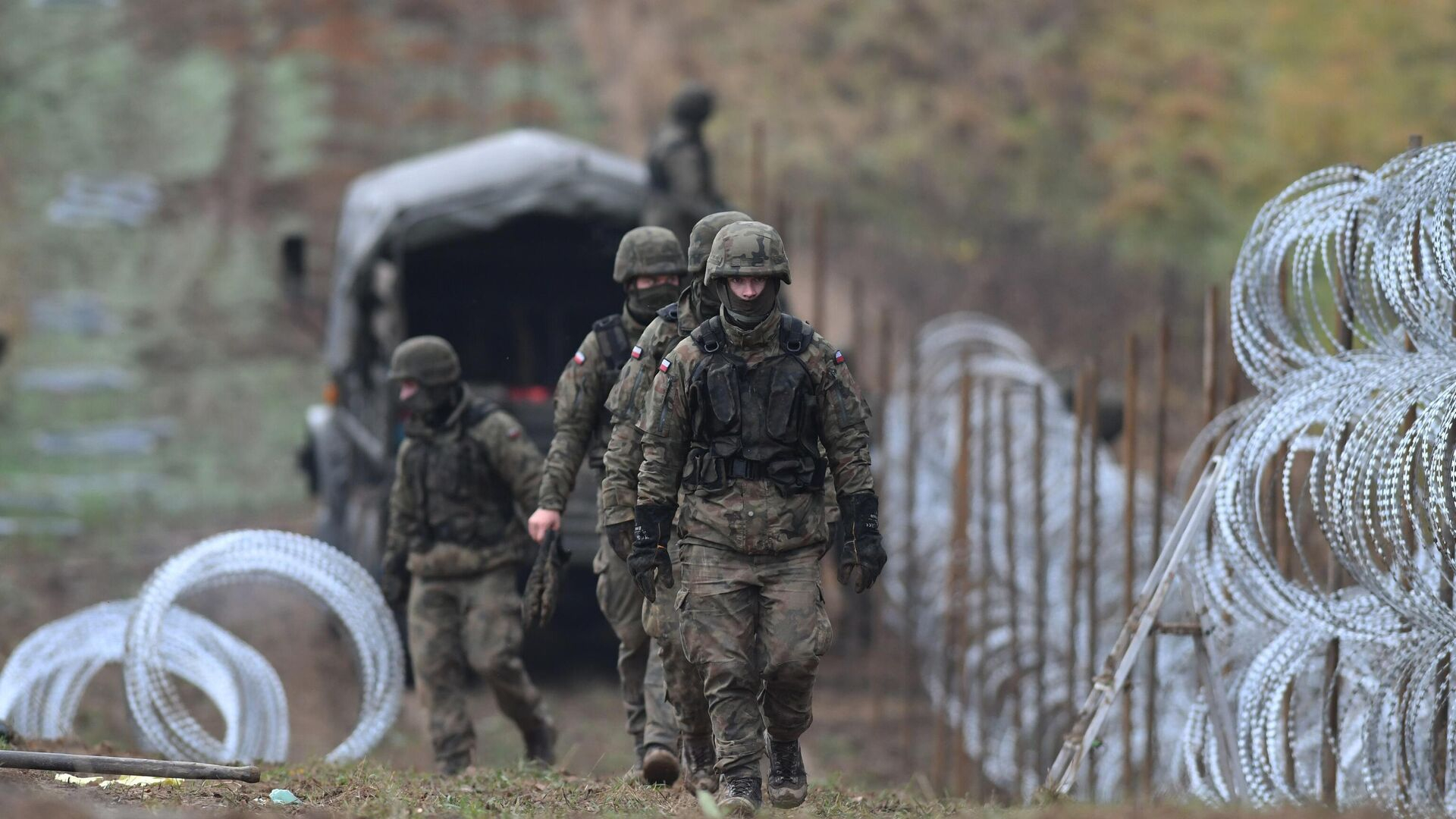 Погранслужба Польши: неизвестные закидали камнями пограничников со стороны Белоруссии