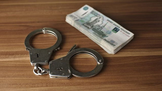 В Дагестане двое мужчин похитили человека под видом полиции и подбросили наркотики