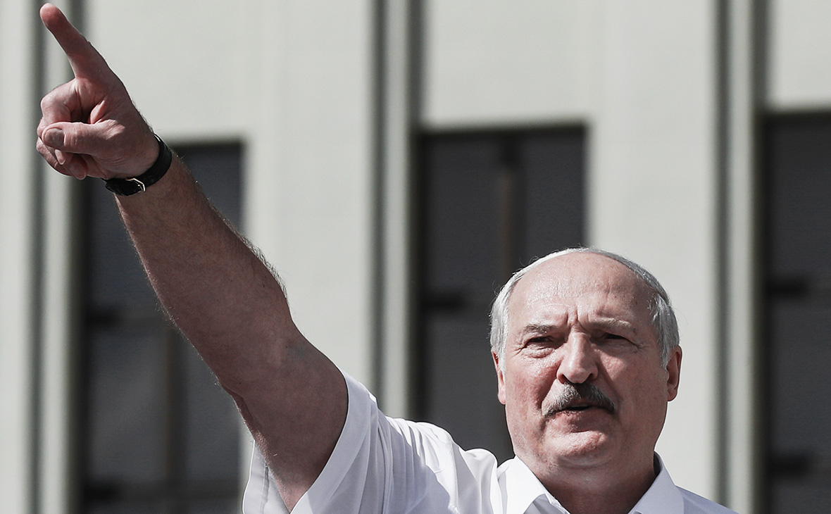 Лукашенко: вся инфраструктура для размещения ядерного оружия в Белоруссии готова