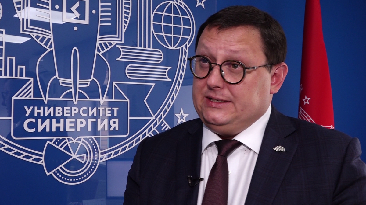 Ректор «Синергии» отчитал студентов, держащих в страхе учащихся и преподавателей