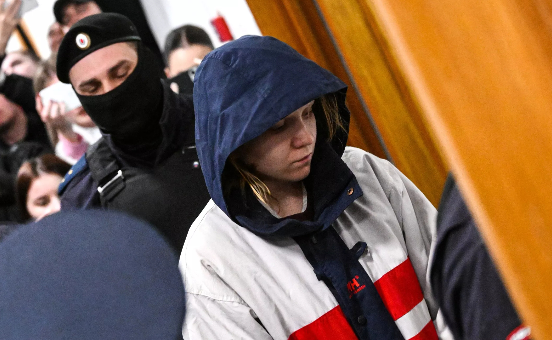 Защита Треповой не стала обжаловать решение суда об аресте по делу о теракте в кафе