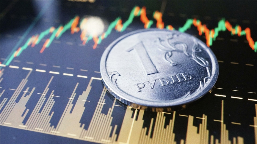 В ЦБ пояснили, что снижение курса рубля связано с экспортной выручкой