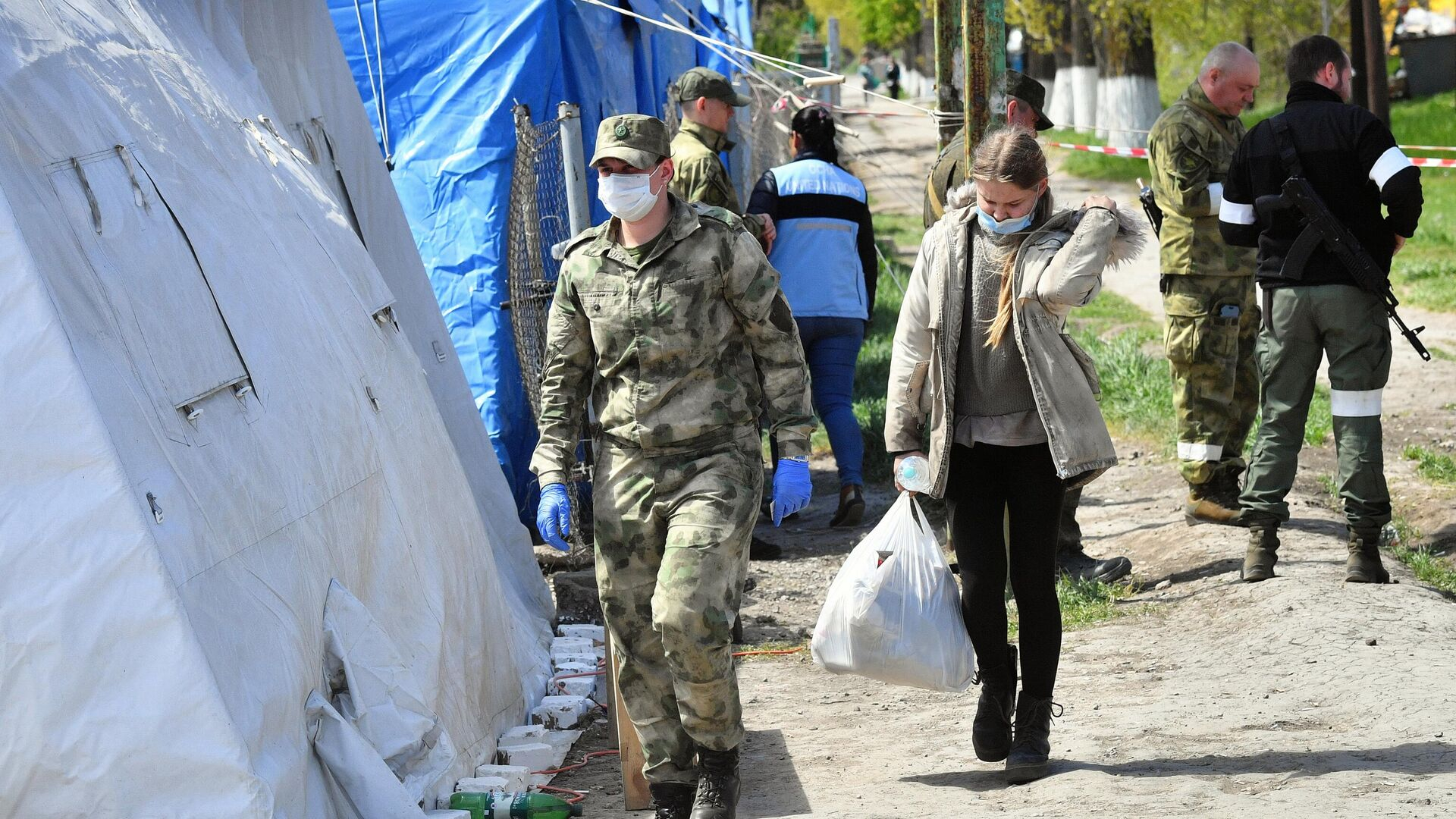 ВС РФ эвакуировали жителей оккупированного села в Купянском районе в Россию