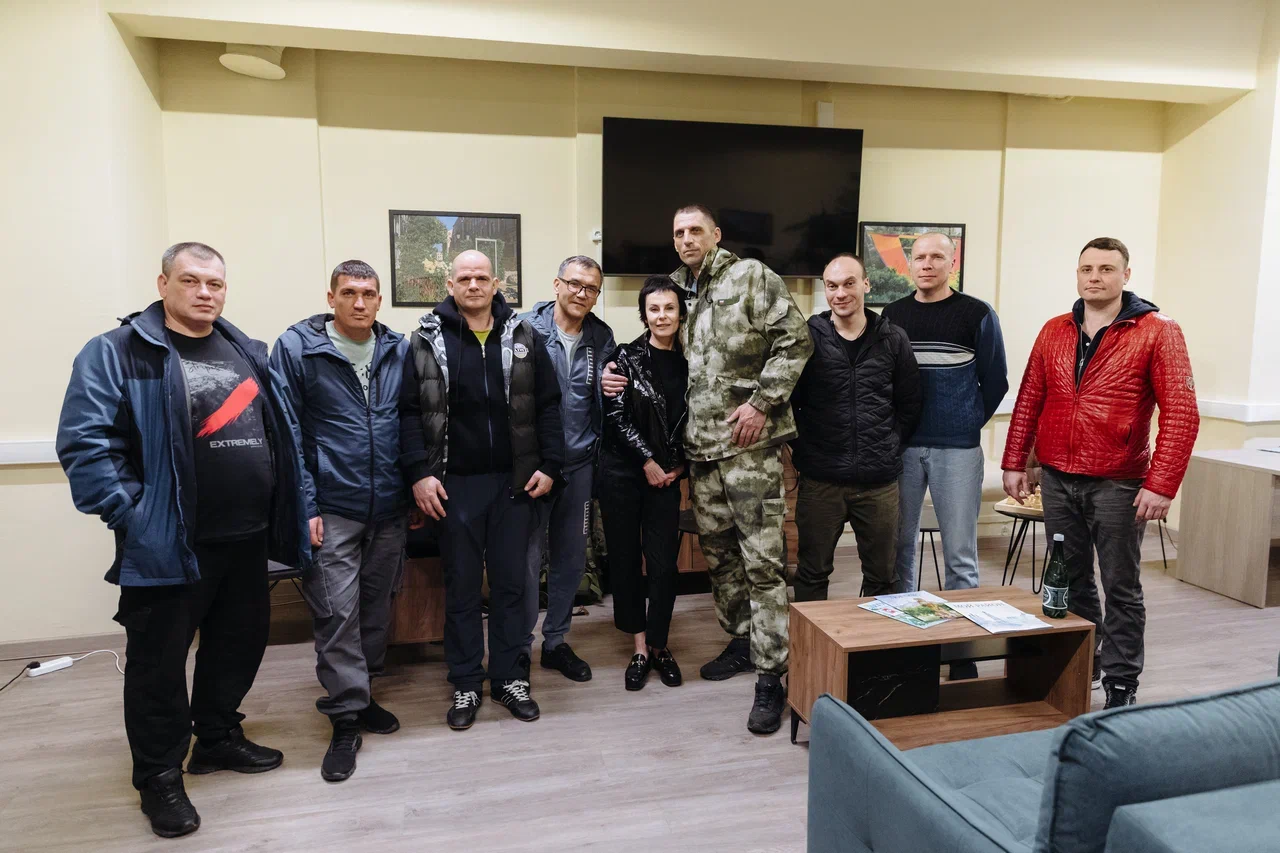 Ирина Апексимова посетила пункт отбора на военную службу по контракт в Москве