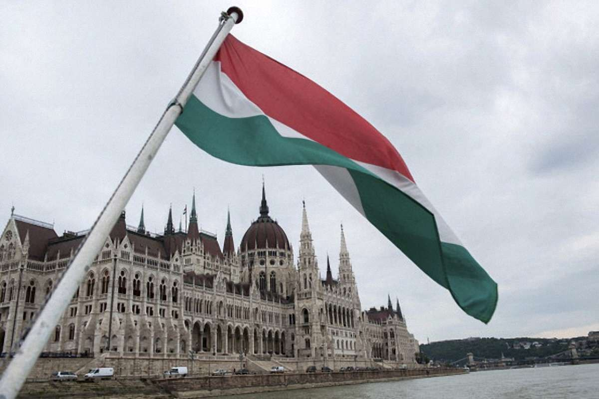 СМИ: Вашингтон изучает возможность введения санкций против Венгрии из-за Украины