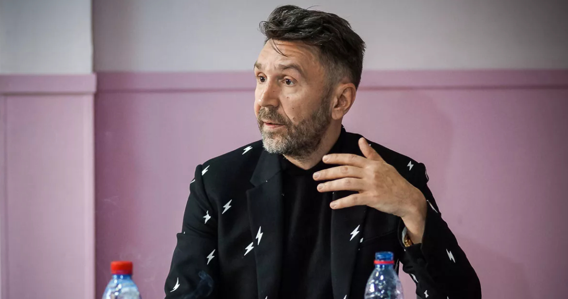 Лидер группы «Ленинград» Сергей Шнуров объяснил, почему остается в России