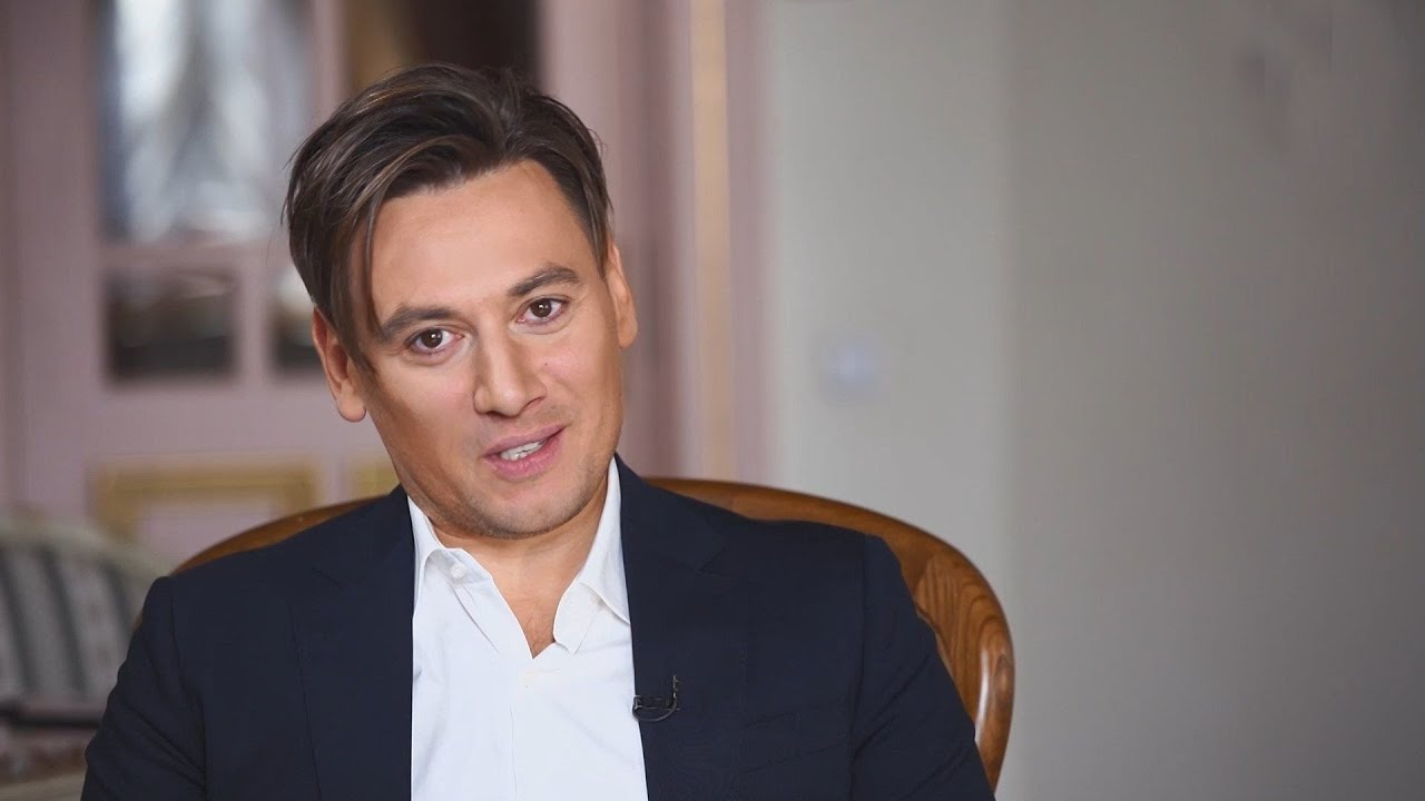 Певец Руслан Алехно признался, что ему предлагали публично оскорблять родину за деньги