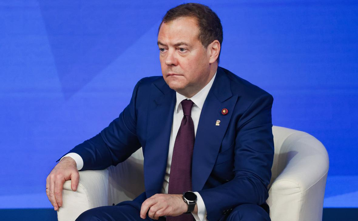 Медведев: Украина закончится при прекращении финансирования со стороны Запада