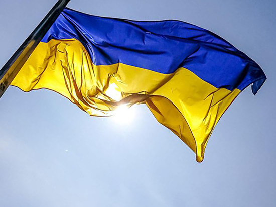 Радикал, сорвавший украинский флаг, заявил, что в его поступке нет ничего героического