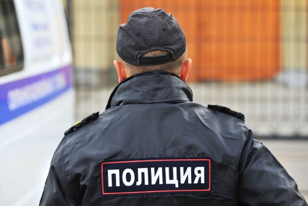 «Изнасиловал и задушил»: школьница, найденная в Тихвине, умерла от действий своего дяди