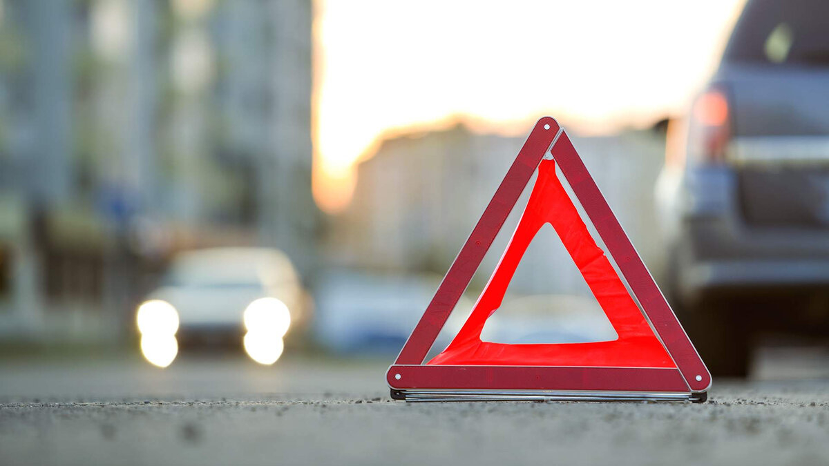 В Краснодаре 16-летний подросток на Mercedes устроил массовое ДТП с участием 9 машин