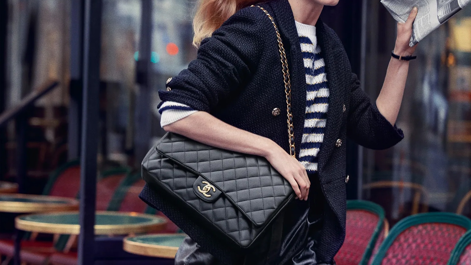 РБК: выручка Chanel и Dior в России упала более чем на 70%