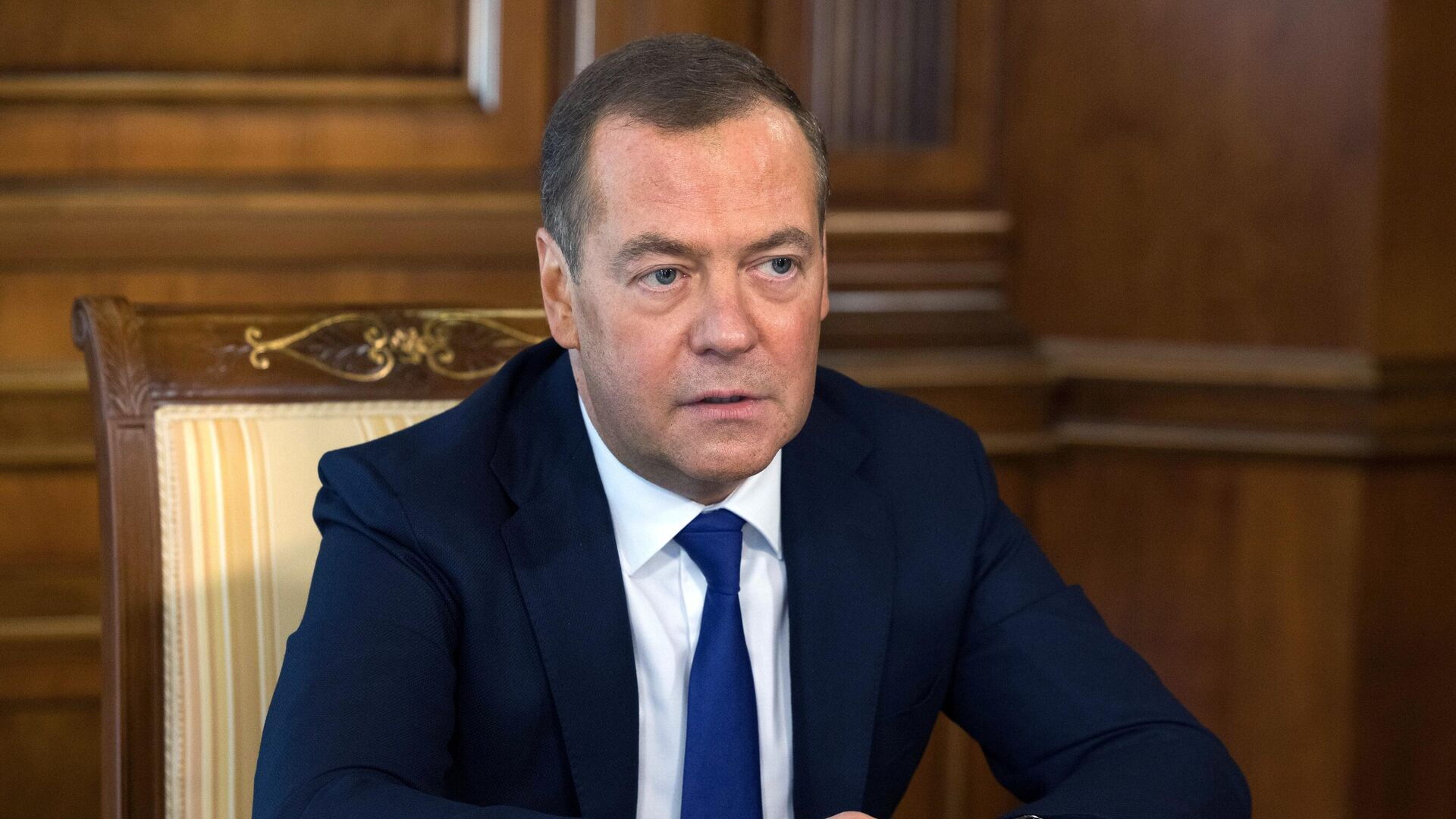 Медведев прокомментировал запрет посещать Молдавию