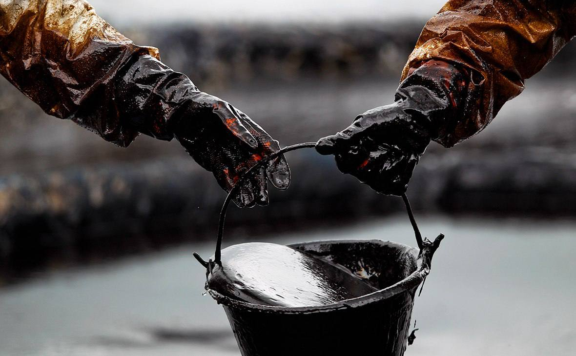 СМИ: Пакистан получит первую поставку нефти из России