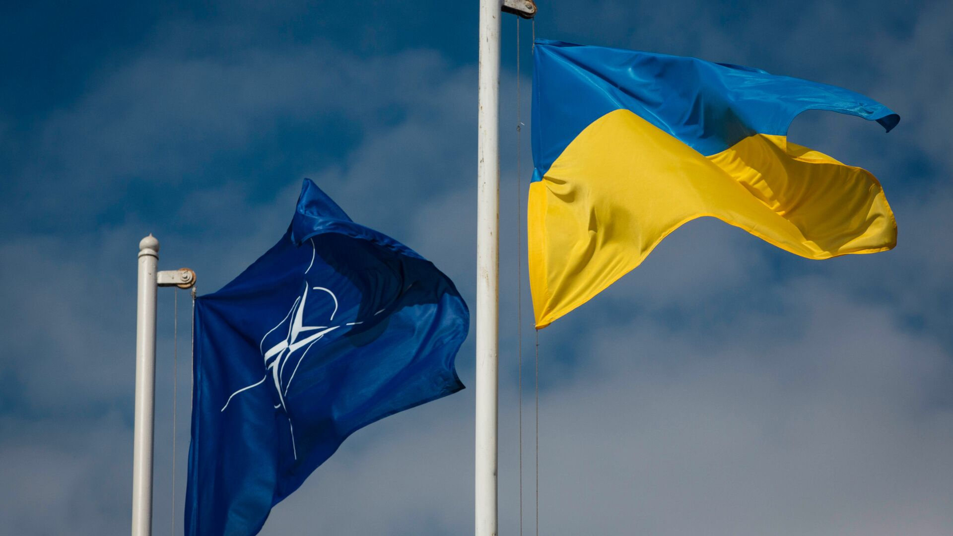США заявили о необходимости коллективного решения по Украине в НАТО