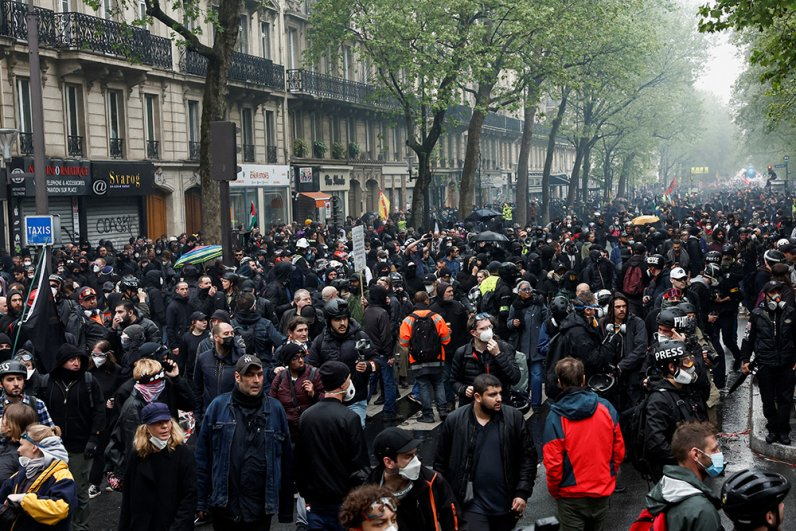 Почти 600 человек задержаны на митингах во Франции