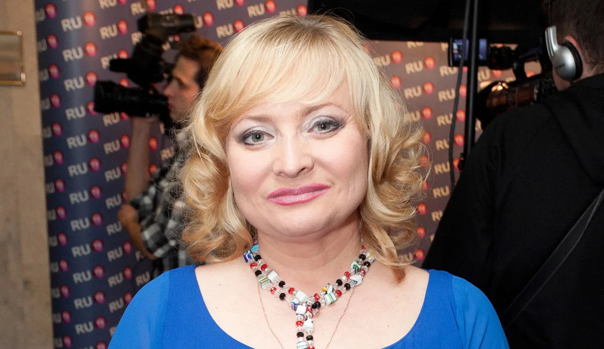 Актриса Светлана Пермякова похвасталась новым автомобилем за 2,5 млн рублей