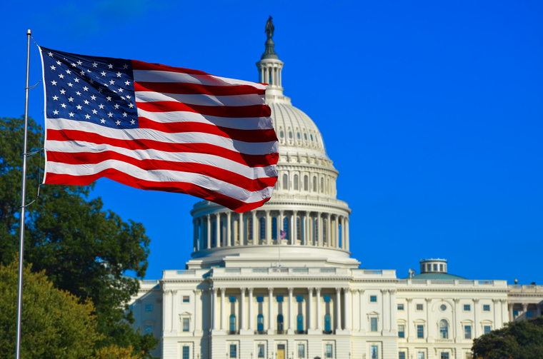 США призывает своих граждан помнить о повышенной угрозе ракетных обстрелов в Киеве