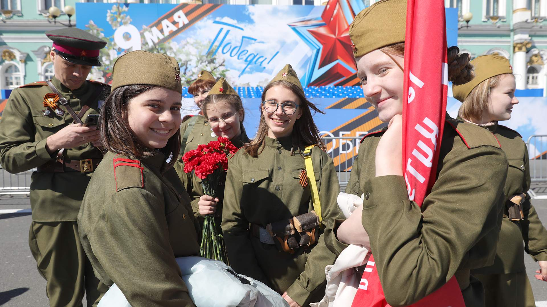 ВЦИОМ: 65% россиян назвали День Победы самым важным праздником