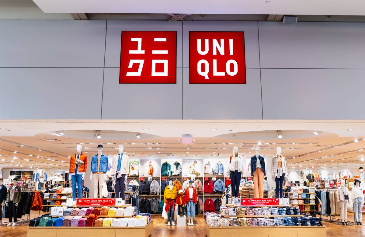 Японская сеть магазинов Uniqlo решила закрыть магазины в России