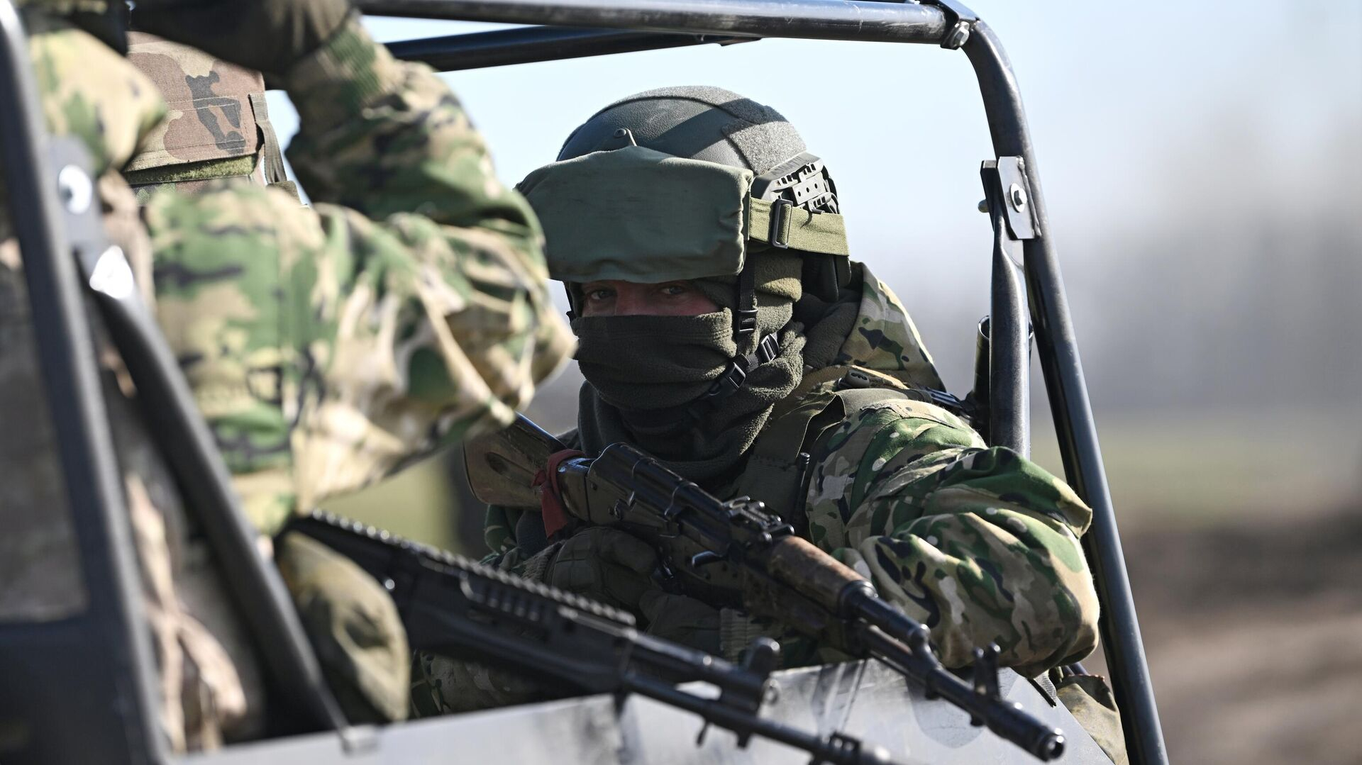 На Херсонском направлении ВС РФ уничтожили склад боеприпасов бригады ВСУ