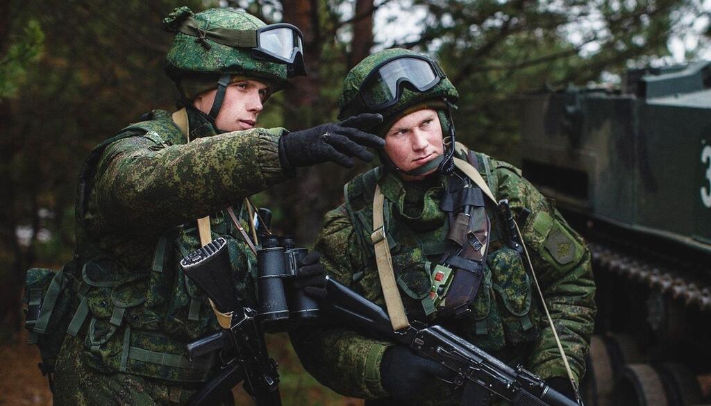 Российские военные бьют из ПТУРа по украинским боевикам на Запорожском направлении