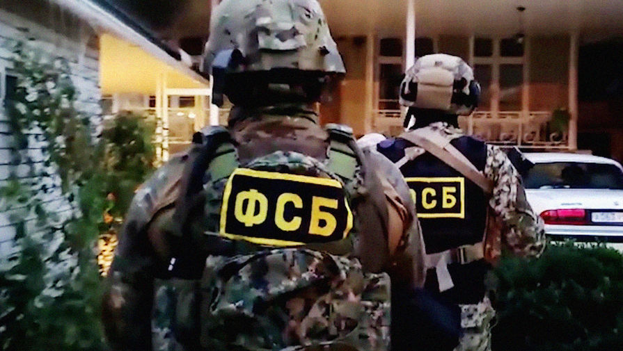 В Крыму задержали мужчину, передававшего Киеву данные о передвижении техники ВС РФ