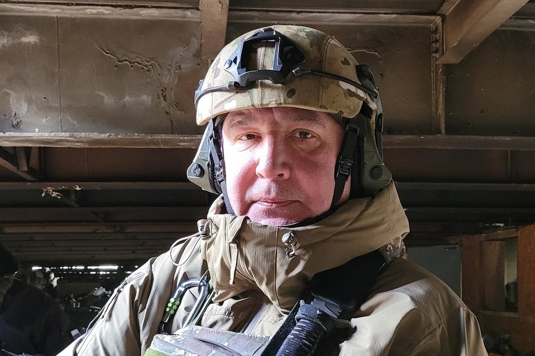 Рогозин сообщил, что диверсанты ВСУ прикрепляют маячки в автомобилям ВС РФ