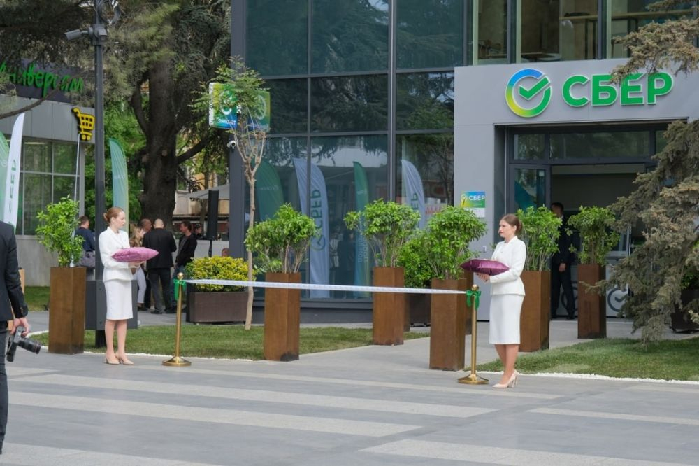 Сбербанк открыл второй офис в Крыму для предпринимателей