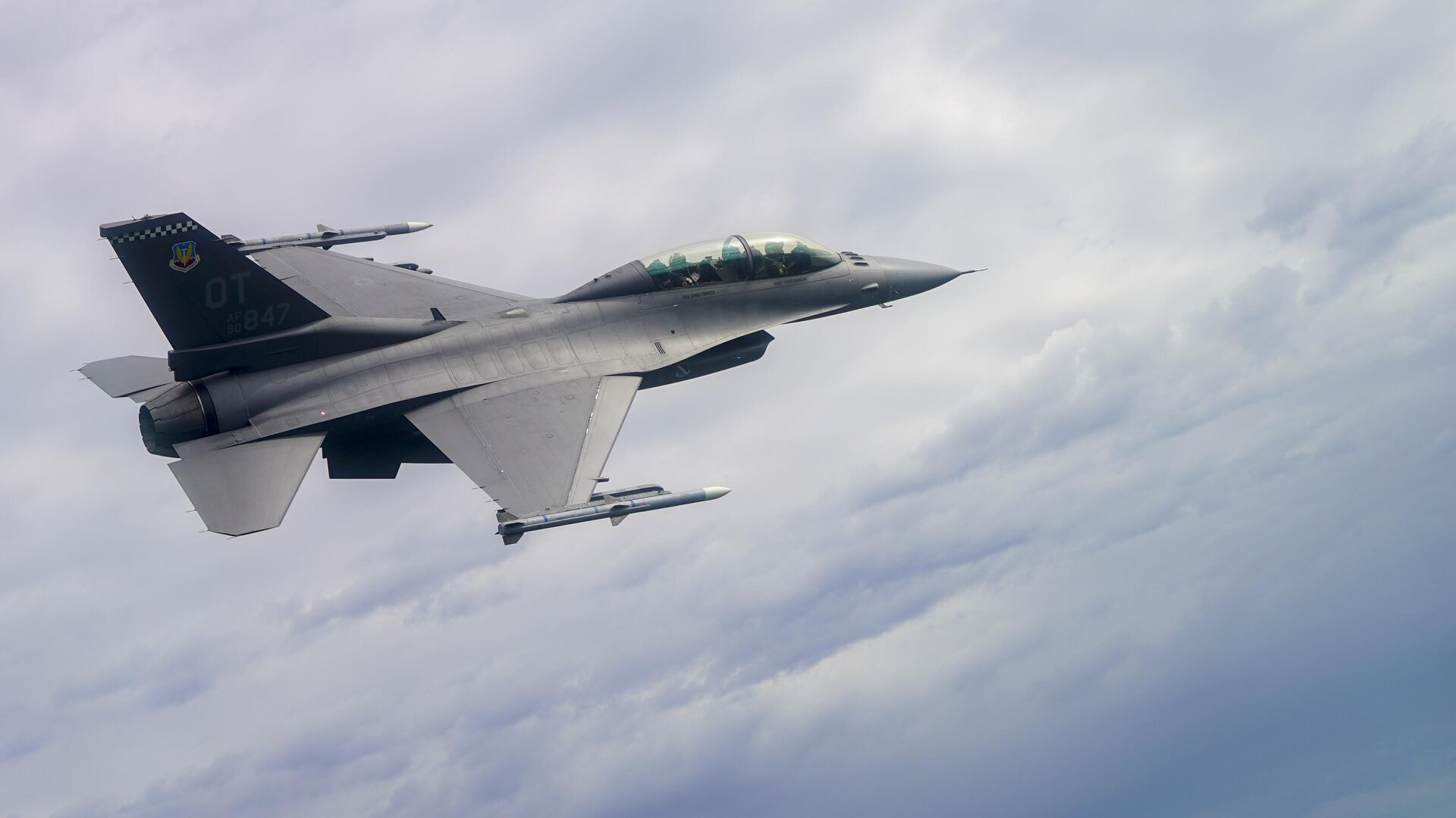 Никаких F-16: почему несмотря на все инициативы, Украина так и не получит истребители