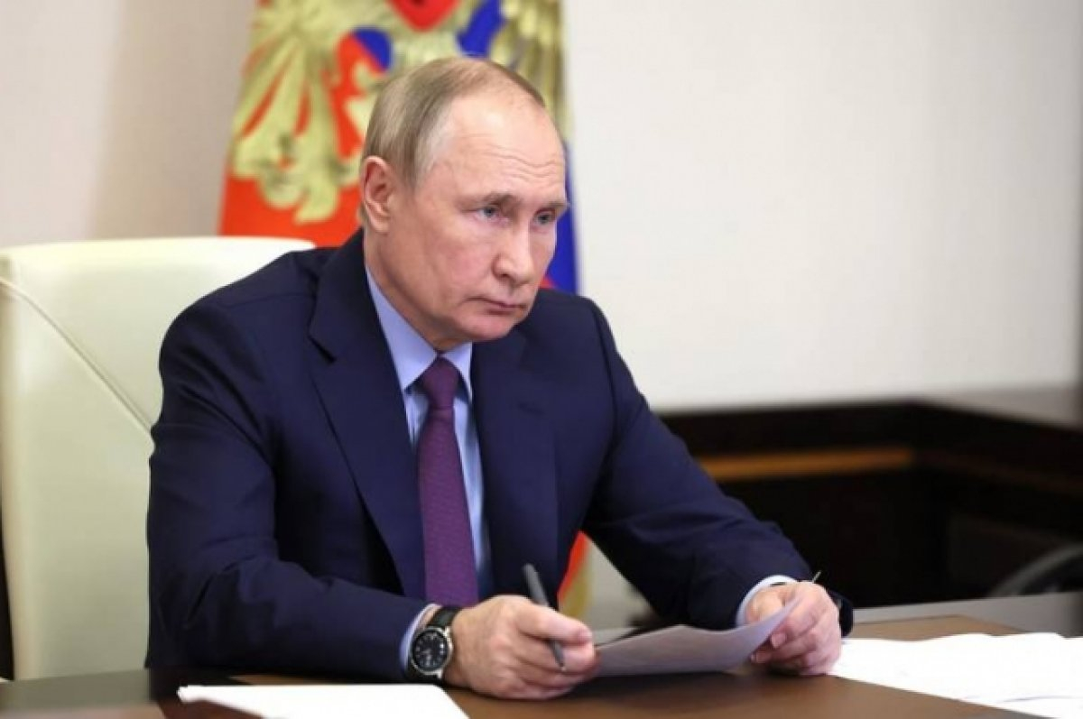 Путин провел заседание Совета по межнациональным отношениям