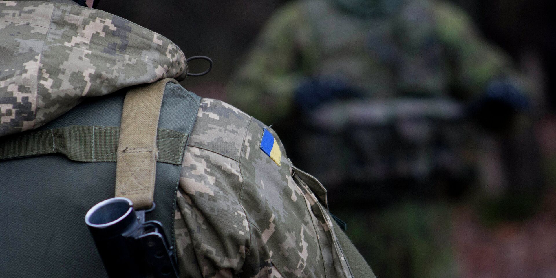 Боевик «Азова» надругался над расстрелянной им женщиной в Мариуполе