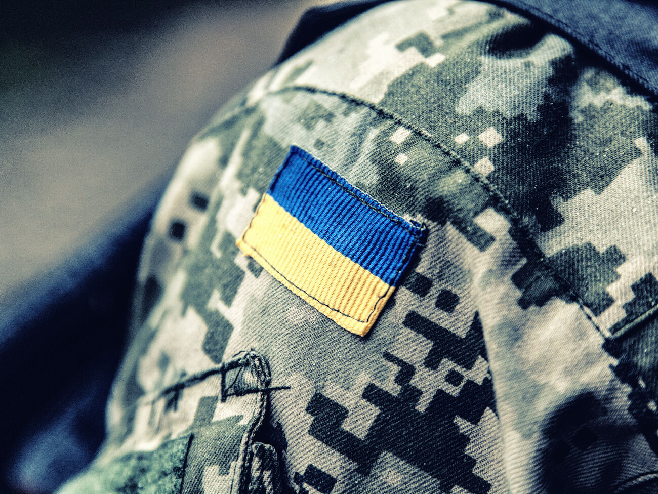 Украинский комбат сжег машину своих же теробороновцев