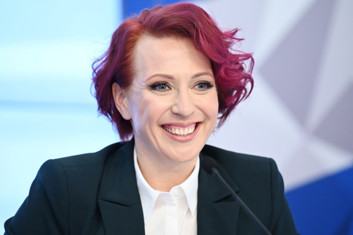 Чурикова намекнула, что Светикова не попала в финал «Фабрики звезд» из-за отказа Шульгину