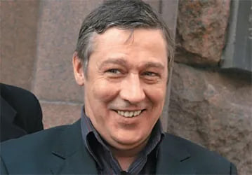 Актер Михаил Ефремов пытался избавиться от тюремного заключения