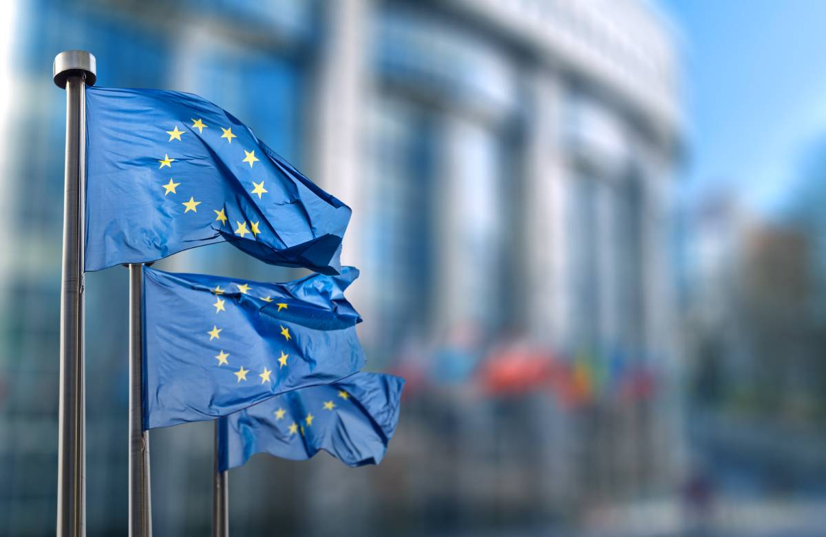 ЕС готовит пакет финансовой помощи для Украины - 50 млрд евро могут пойти на расходы правительства и срочную реконструкцию