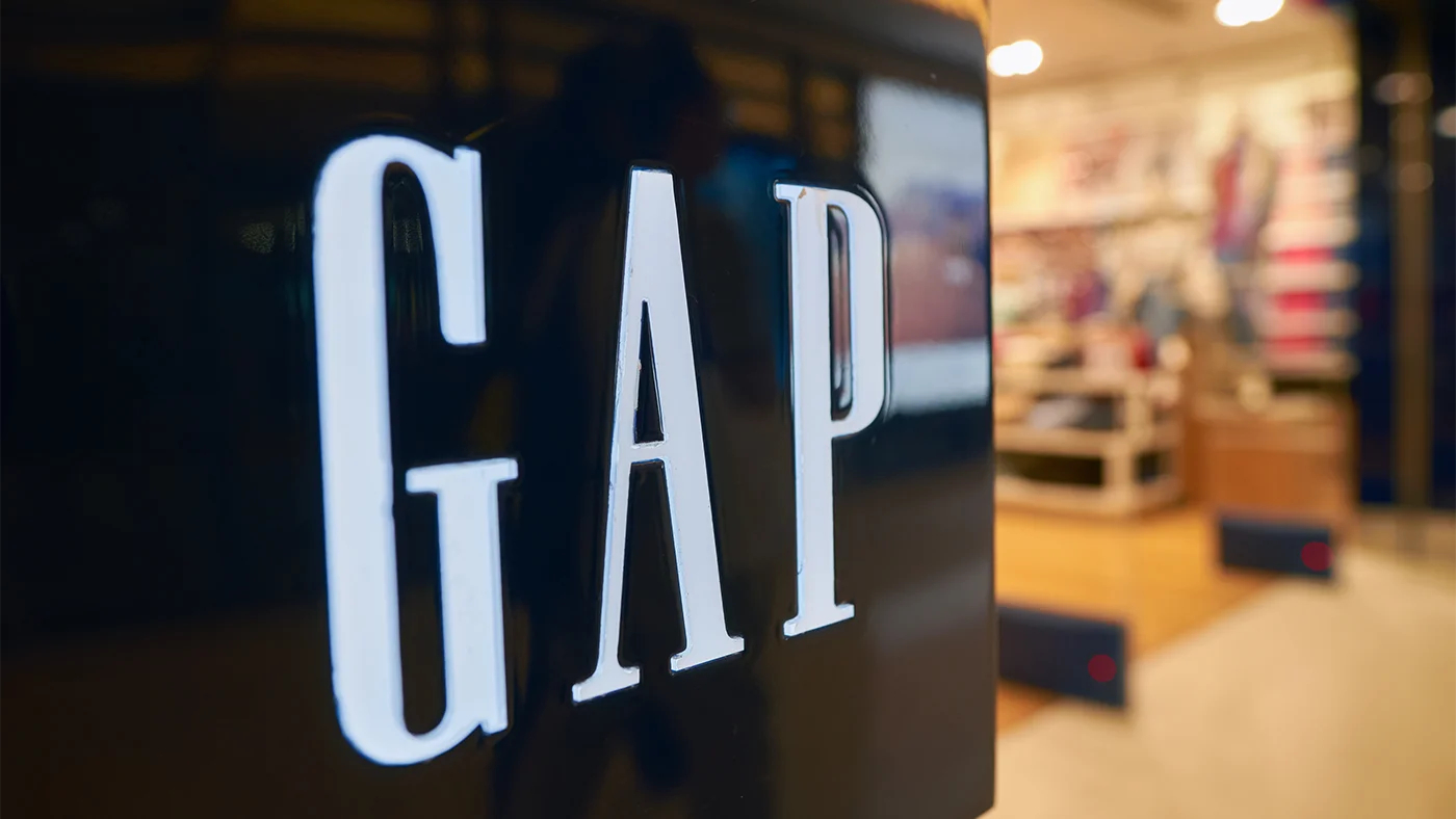 GAP не ушла из России, но изменила ассортимент