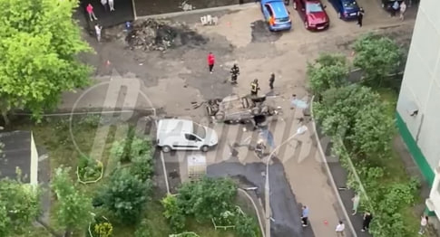 МЧС прокомментировали взрыв машины в Москве