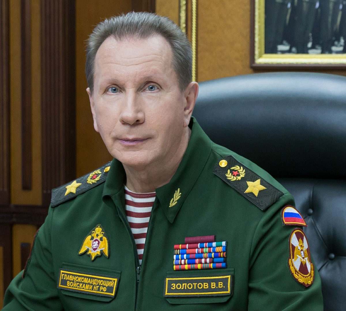 Золотов сообщил, что Росгвардия получит тяжелое вооружение, в том числе танки