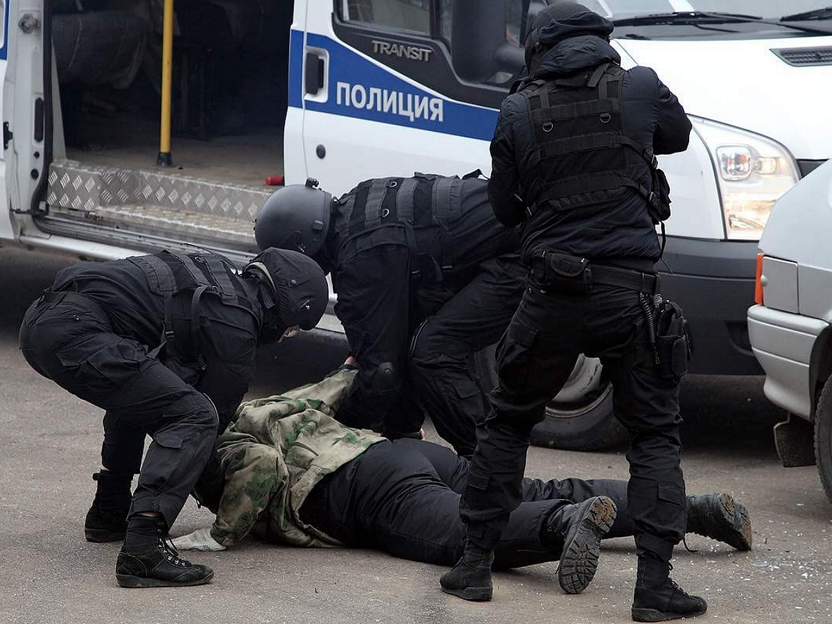 В Карачаево-Черкессии задержали зампреда правительства, подозреваемого в хищении более 100 млн рублей