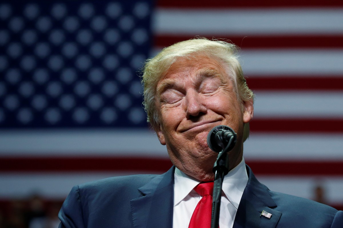 Трамп заявил, что Украина должна уступить земли России