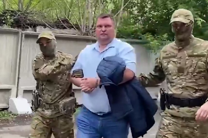 Мэра Анжеро-Судженска задержали за махинации с жильем для сирот