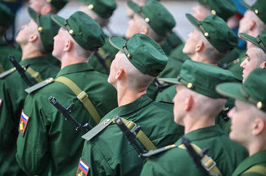 Теперь военнослужащие могут выбрать форму начисления пенсии