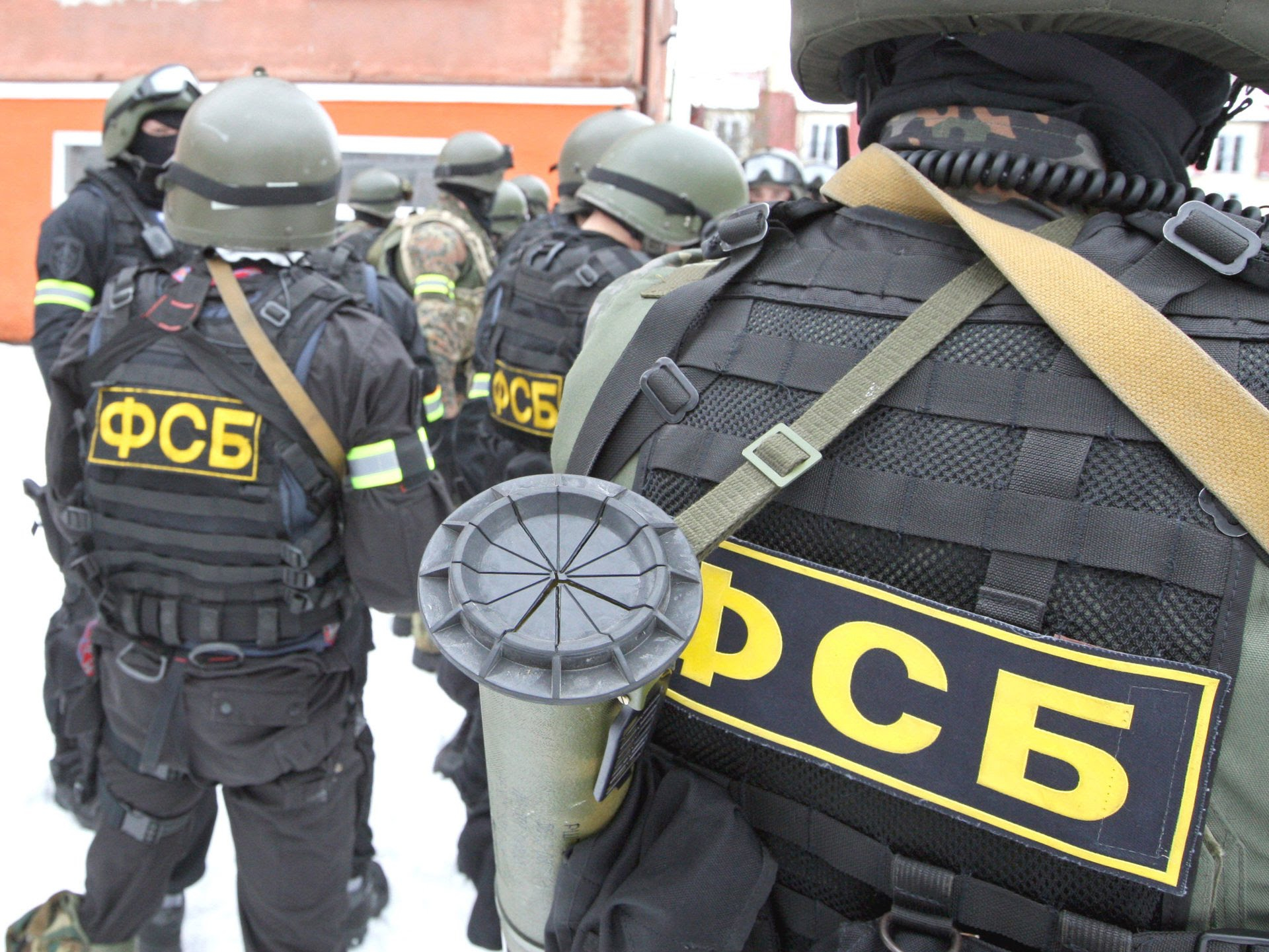 ФСБ задержала начальника управления транспорта Пермского края за взятку в размере 15 млн рублей