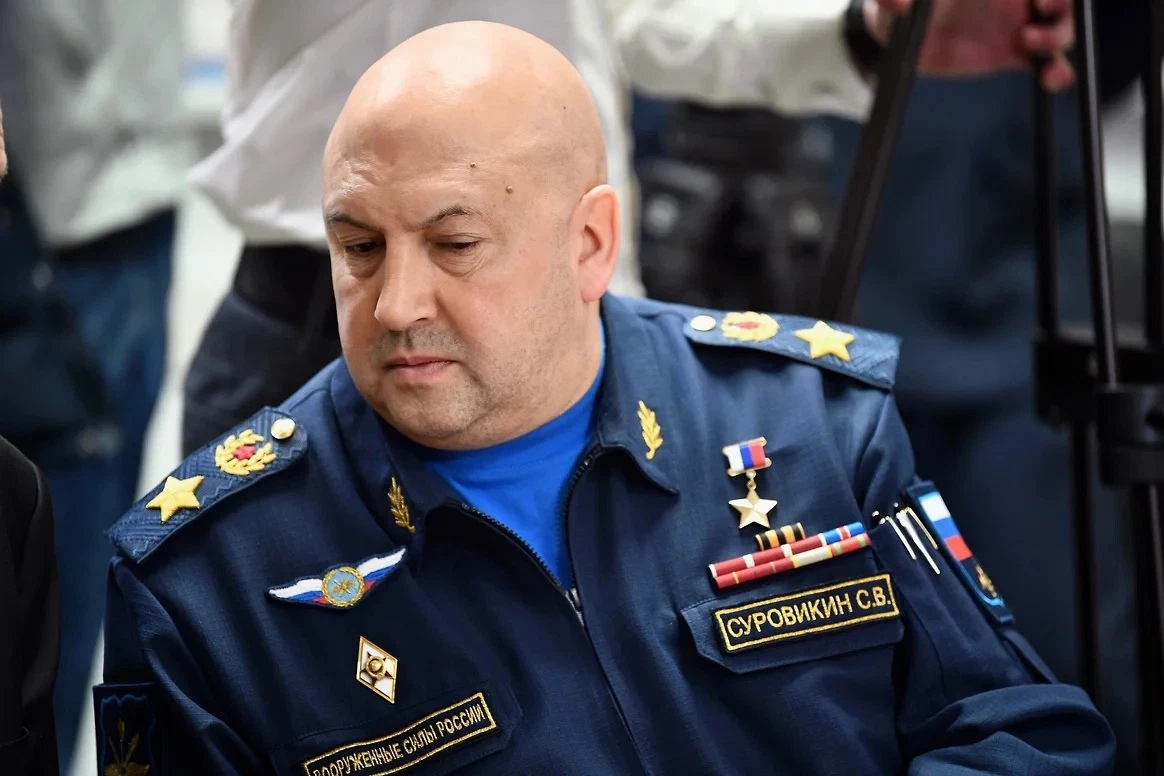 Источник: генерал Суровикин отдыхает в Ростове