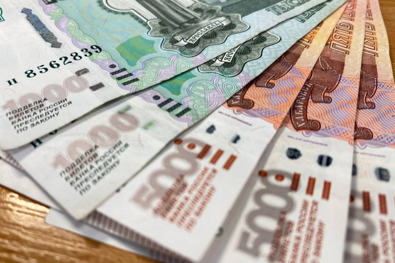 Новый виток в истории с проблемами выплат учителям в Хакасии