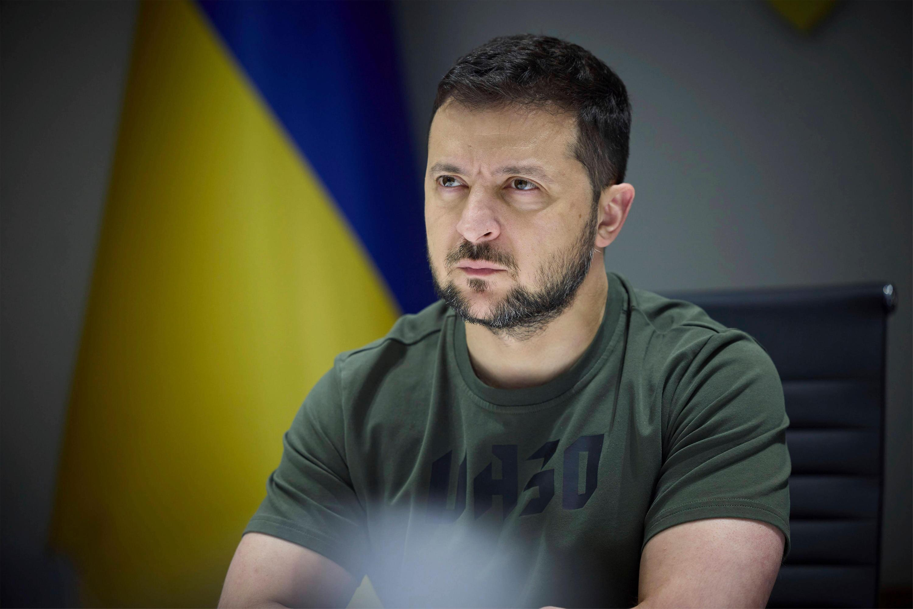 Власти Великобритании взяли в заложники жену и детей украинского лидера Зеленского в качестве страховки
