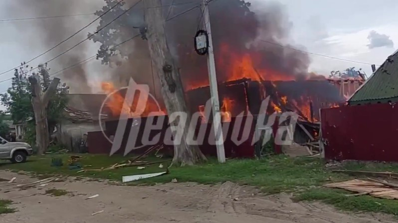В результате обстрела российского поселка в Брянской области погибла пенсионерка