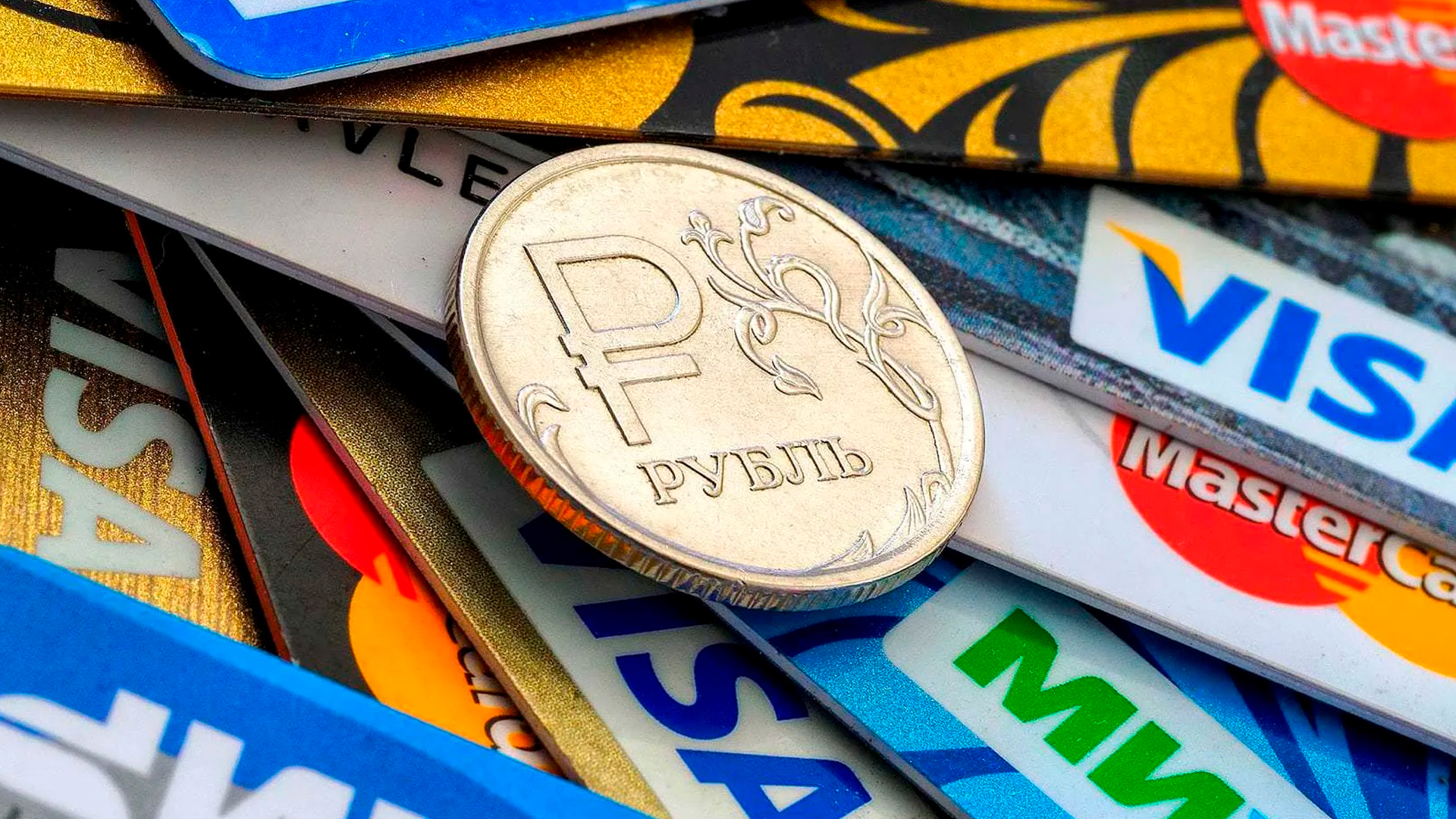Россияне перевели в дружественные страны 19 млрд рублей с начала 2023 года